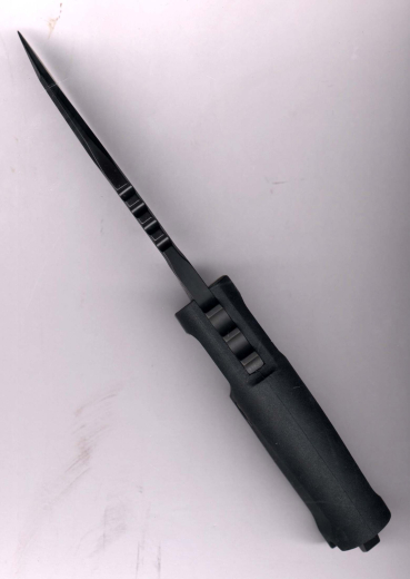 Extrema Ratio Task C black
