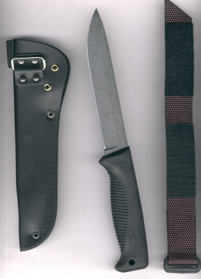 Peltonen M95 Knife Sissipuukko in schwarzer Lederscheide FJP001, alte Variante